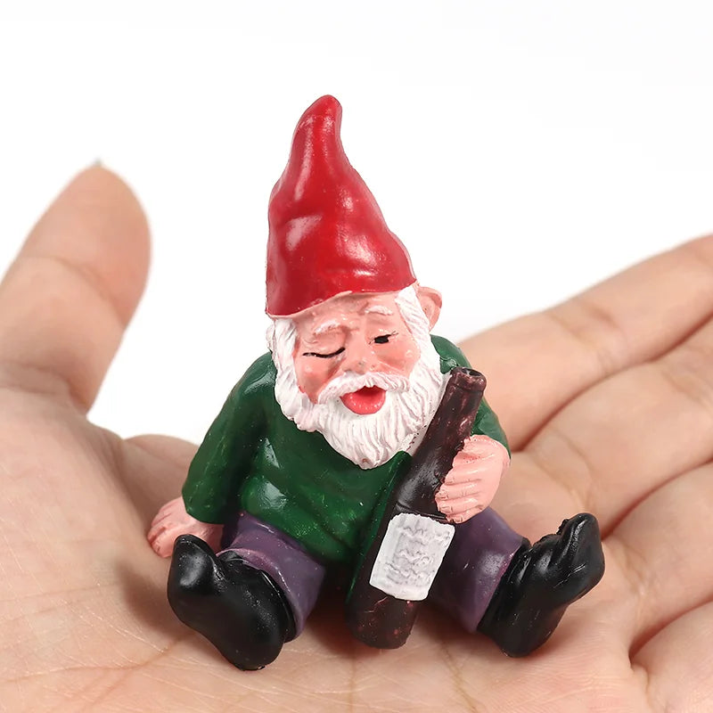 1Pcs Mini Fairy Garden Dwarf Bonfire Statues Drunk Yoga Gnomes Miniature Ornaments Flowerpot Garden Decor Accessories